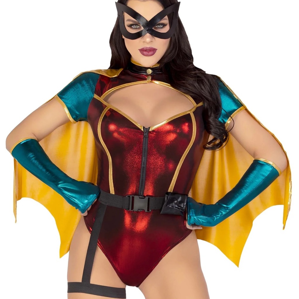 Robin “Sultry Sidekick” Costume from Leg Avenue